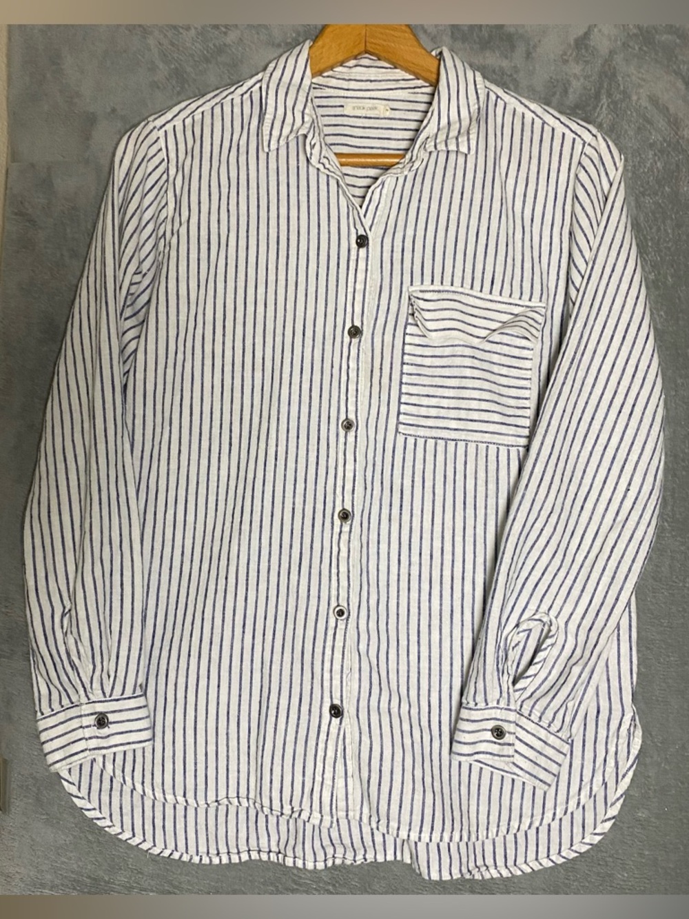 sneak peak navy and white linen blend striped shirt long‎ sleeve beach summer M